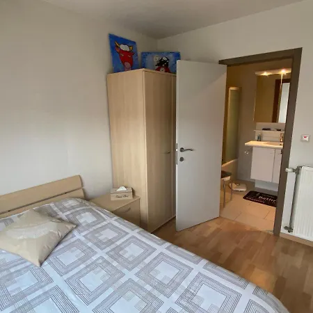 Ruim En Zonnig 2 Slaapkamer App Met Zongericht Terras *